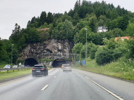 Glaskar Tunnel