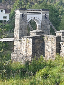 Bakke Bridge