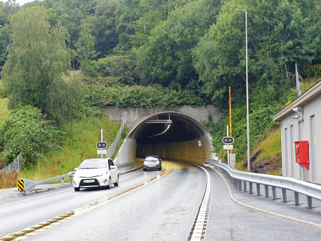 Byhaug Tunnel southern portal