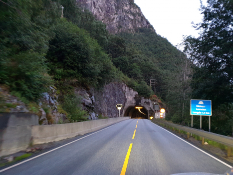 Tunnel de Midnes