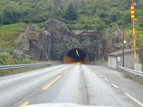 Tunnel Husafjell