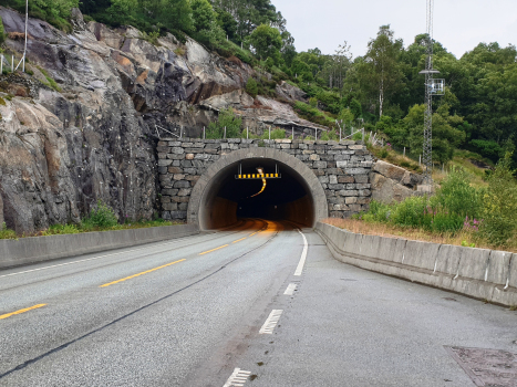 Tunnel Husafjell