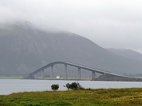Lepsøy Bridge