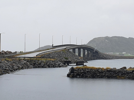 Pont de l'Ullasund