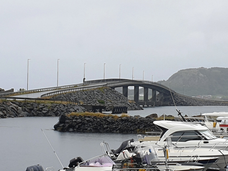 Ullasundbrücke