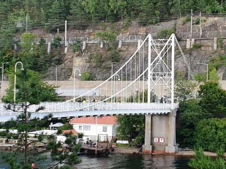 Ulvøy bridge