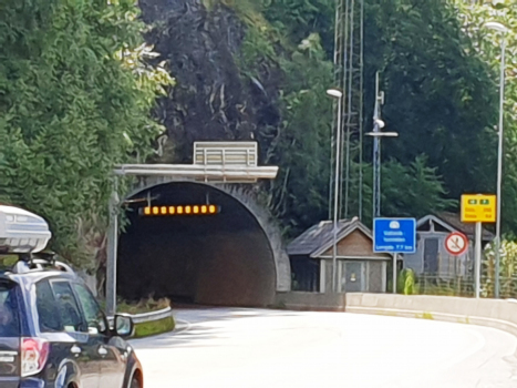 Vallavik Tunnel northern portal