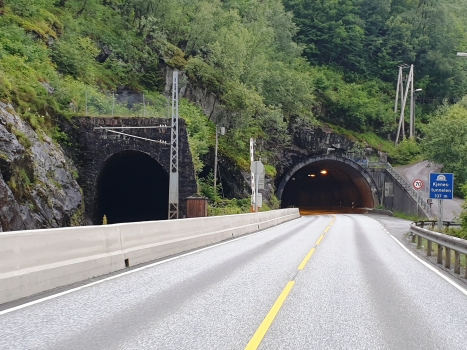Tunnel Kjenes