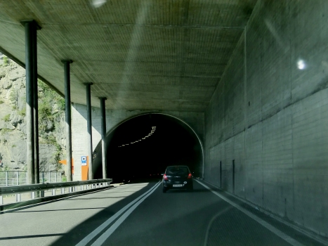 Axen-Zingel Tunnel, Zingel Tunnel Southern portal