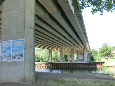 Hochstraßenbrücke Strépy-Bracquegnies