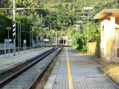Bahnhof Nera Montoro