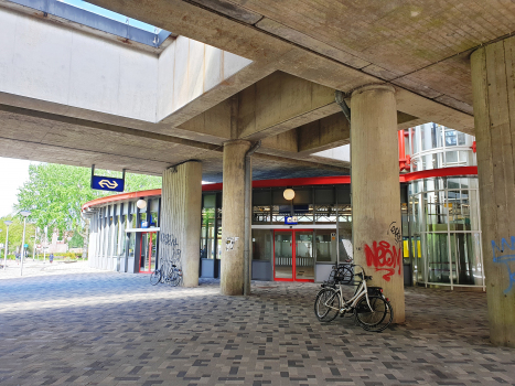 Bahnhof Diemen Zuid
