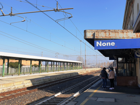 Bahnhof None