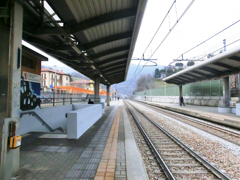 Olgiate-Calco-Brivio Station