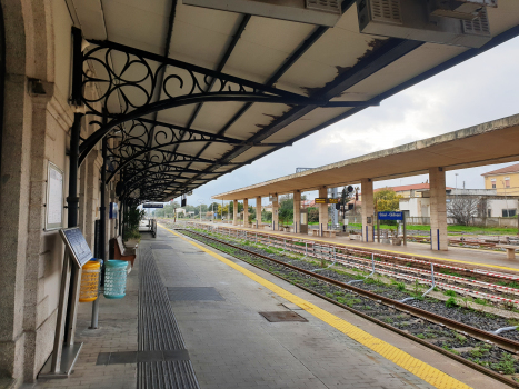 Bahnhof Ozieri-Chilivani
