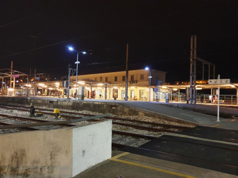 Gare de Coimbra B