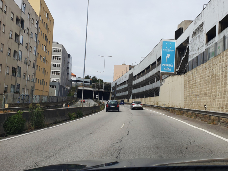 Estação-Tunnel