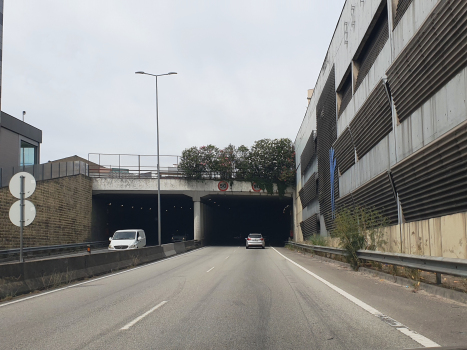 Estação-Tunnel