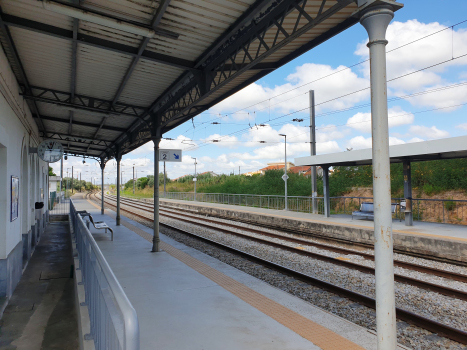 Formoselha-Santo Varão Station