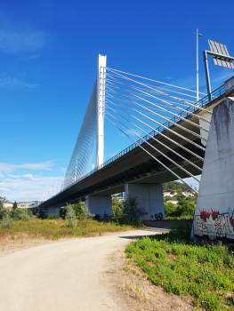 Rainha Santa Isabel Bridge