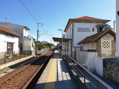 Moledo do Minho Station