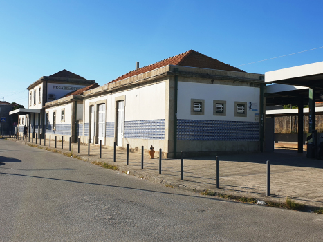 Bahnhof Recarei-Sobreira