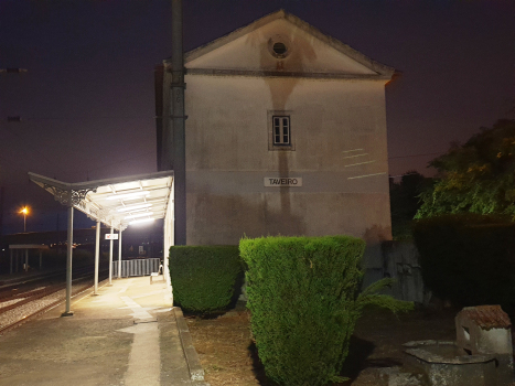 Gare de Taveiro