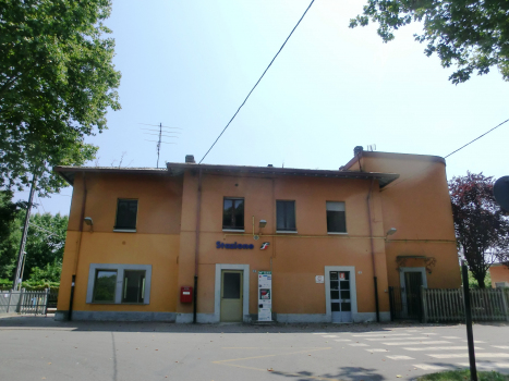 Paderno-Robbiate Station