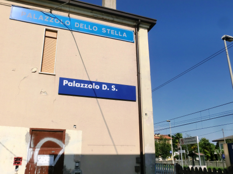 Palazzolo dello Stella Station