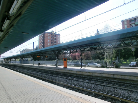 Palazzolo Milanese Station