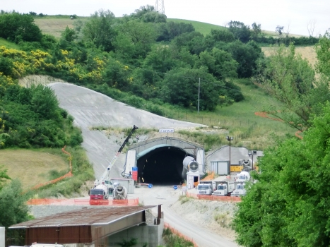 Serre Tunnel northern portal under construction