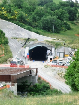 Serre Tunnel northern portal under construction