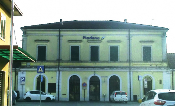 Bahnhof Piadena