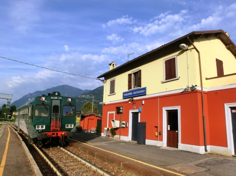 Piancamuno-Gratacasolo Station