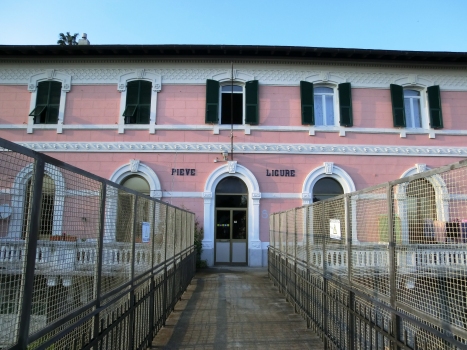 Bahnhof Pieve Ligure