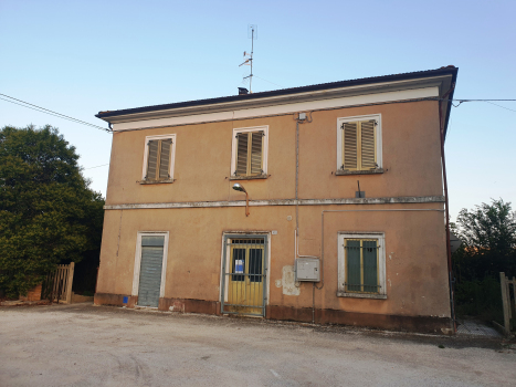 Gare de Pollenza