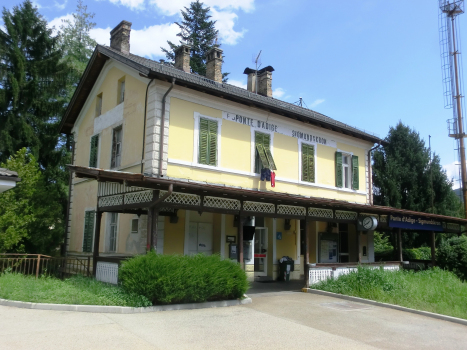 Bolzano Ponte d'Adige Station