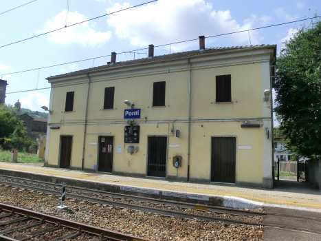 Ponti Station
