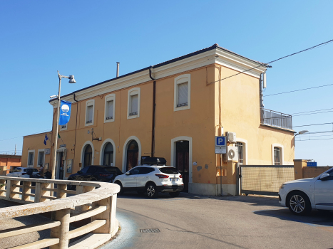 Gare de Potenza Picena-Montelupone