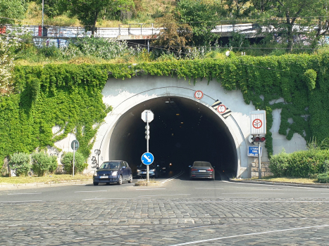 Letenský Tunnel