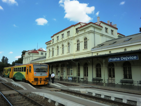 Praha-Dejvice Station