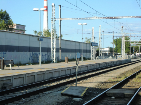 Praha-Horní Počernice Station