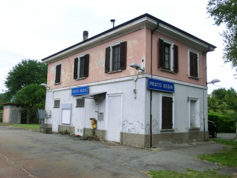 Bahnhof Prato Sesia