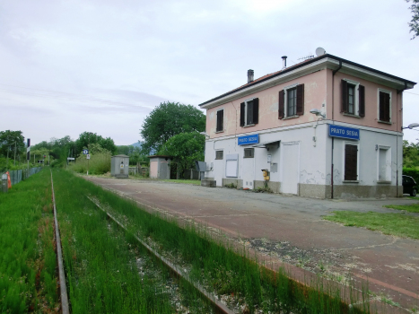 Prato Sesia Station