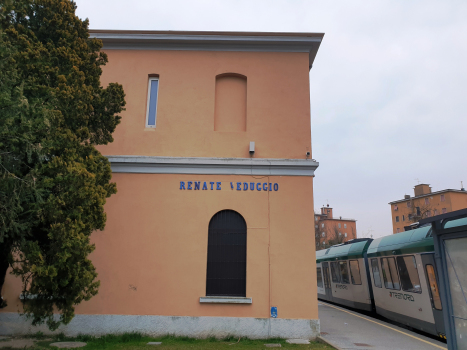 Renate-Veduggio Station