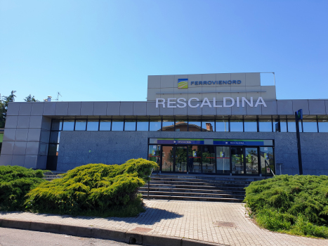Rescaldina Station
