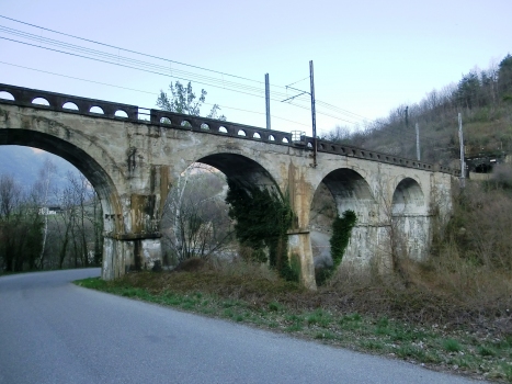Talbrücke Arnaudera