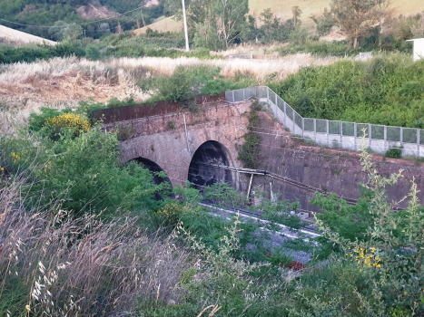 Binata Armata Tunnel southern portals