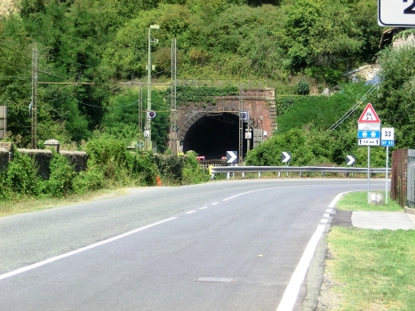Borlasca Tunnel southern portal