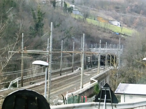 Cà di Serra Tunnel
